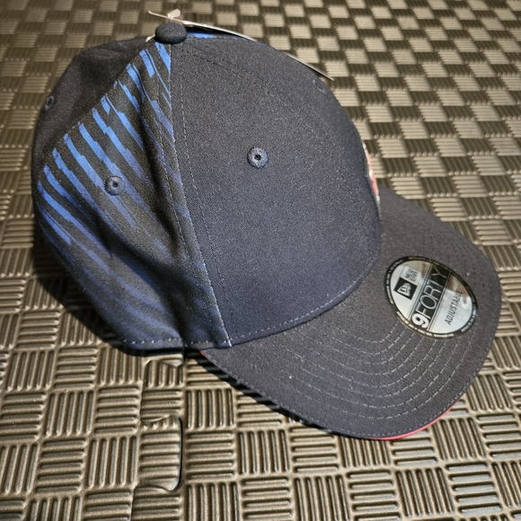New With Tags New Era Oracle Red Bull Racing F1 Team 9Forty Cap Hat - Picture 2 of 3